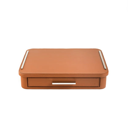 ماكينة قهوة بغطاء جلدي خاص