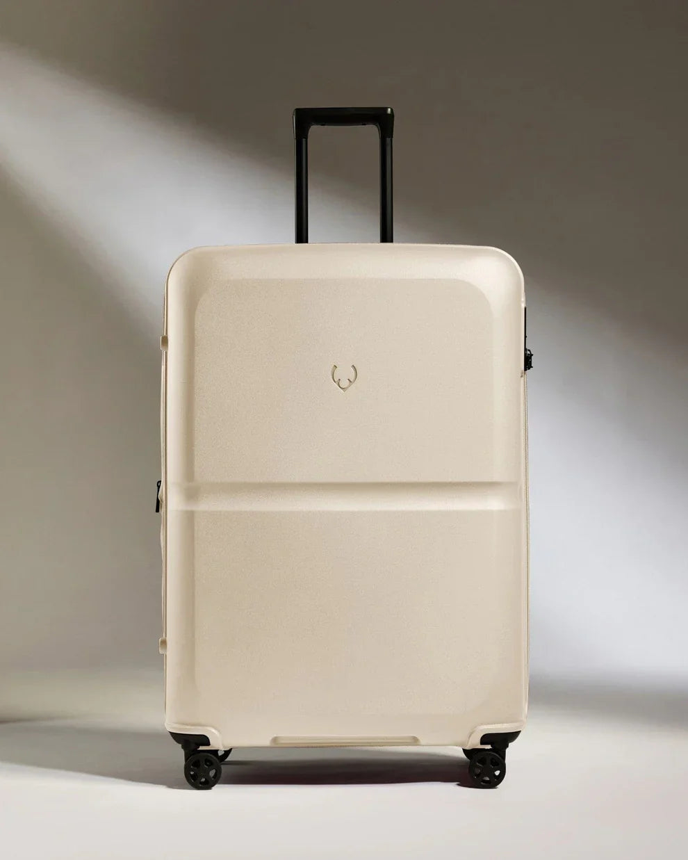 Large Suitcase in Wheat Beige - Single Stripe